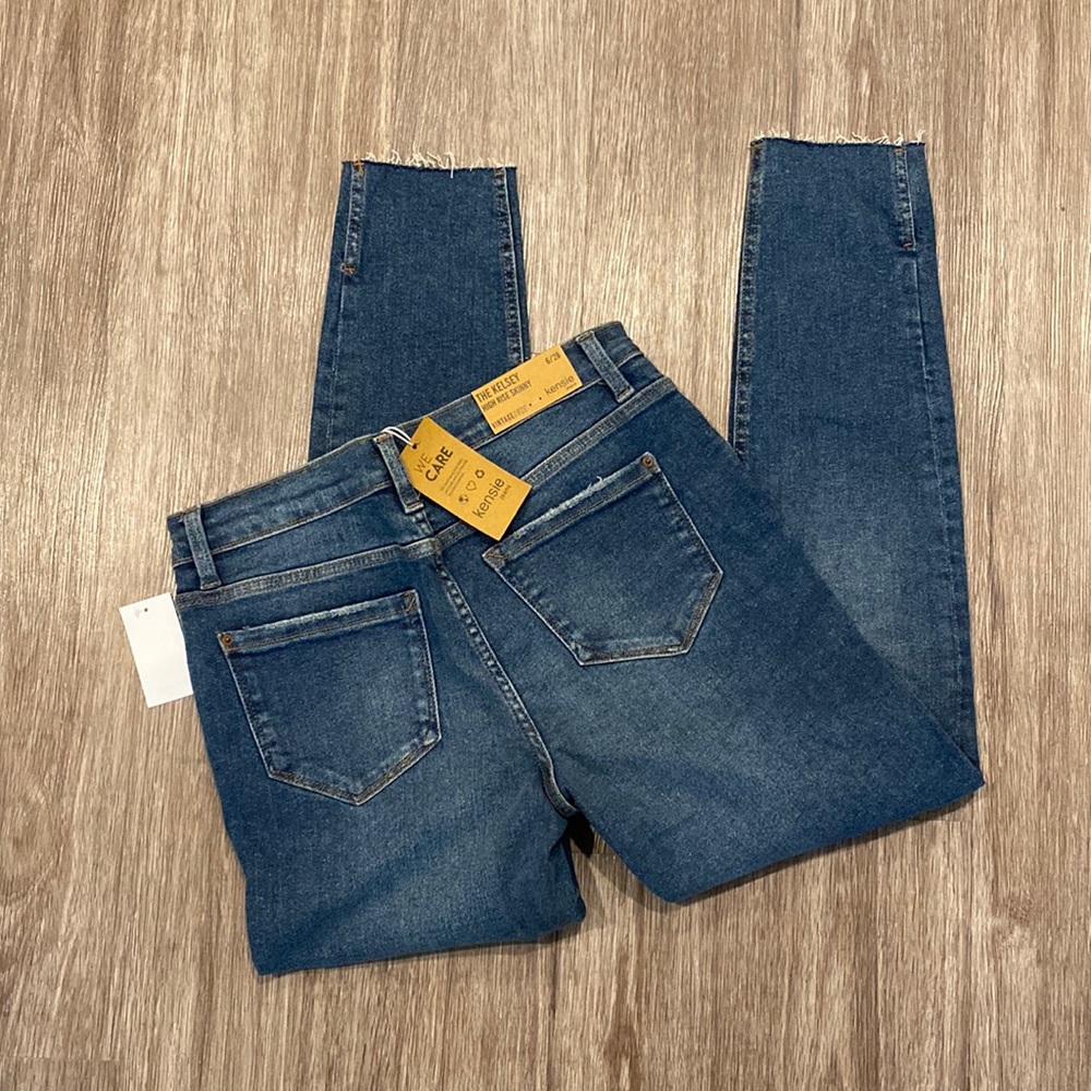 NWT Vintage Luxe Kensie Jeans